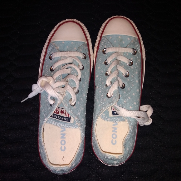 Converse Shoes - Light blue converse with star cutouts NWOT
